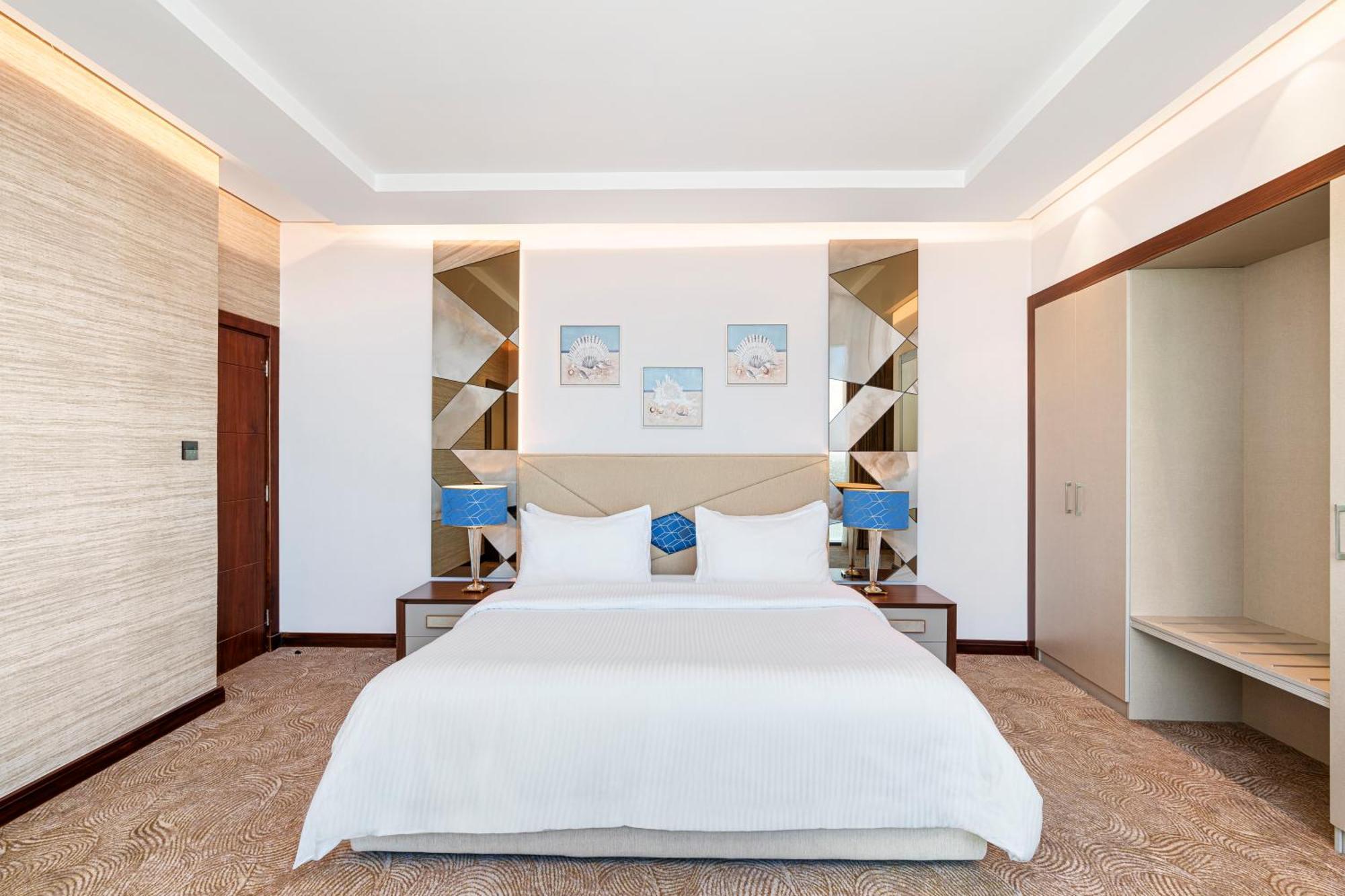 Rixos Premium Alamein El-Alamein Værelse billede A bedroom at the hotel